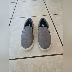 Dr. Scholl's grey shoes